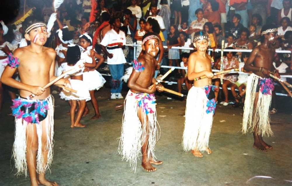 Desfile do Carnaval de Itaquaquecetuba na década de 90